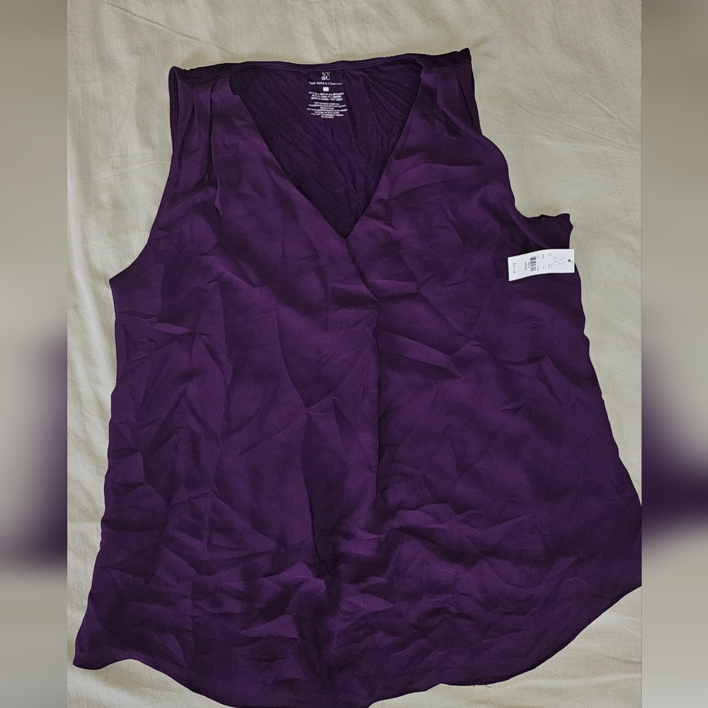 NY&CO Purple Sleeveless Blouse